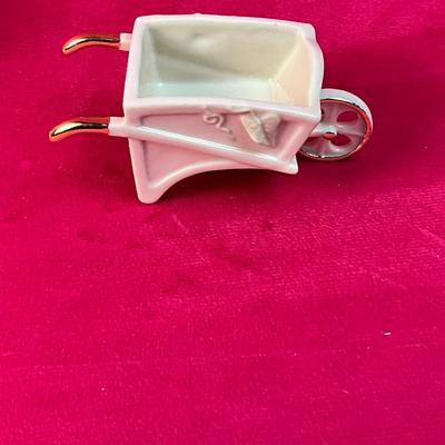 Lot A 514 Lenox Treasures Halloween & Harvest Trinket Boxes Lot Pendant & more