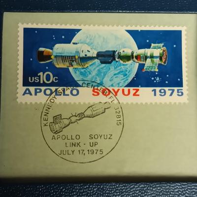 1975 STERLING SILVER PROOF "PARTNERS IN SPACE" & GOLD-TONE NASA 25TH ANNIVERSARY MEDAL