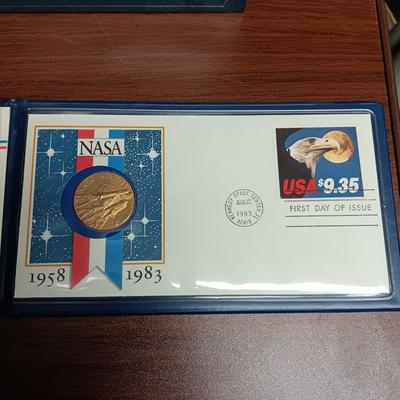 1975 STERLING SILVER PROOF "PARTNERS IN SPACE" & GOLD-TONE NASA 25TH ANNIVERSARY MEDAL