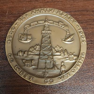 FOUNDING OF SANTA FE & GREAT SEAL OF WYOMING BRONZE MEDALS