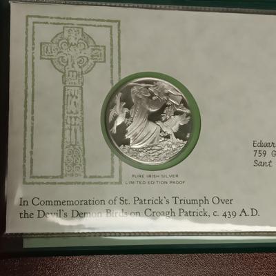 .999 IRISH SILVER ST PATRICK'S DAY MEDAL AND CACHET