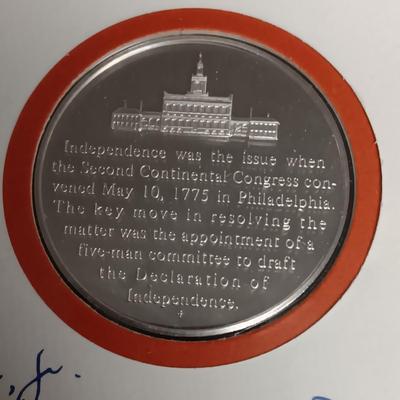 STERLING SILVER PROOF "THE OFFICIAL SECOND CONTINENTAL CONGRESS BICENTENNIAL MEDAL"