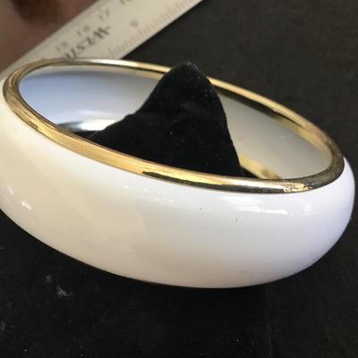 Metal White Bangle Gold atrin