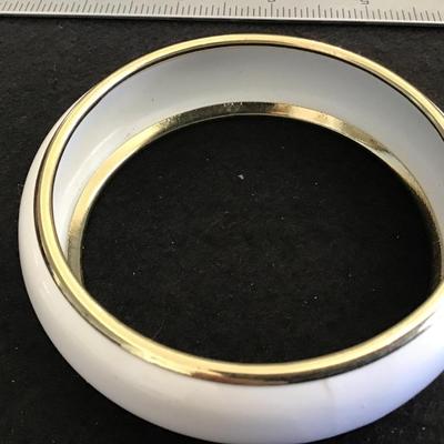Metal White Bangle Gold atrin