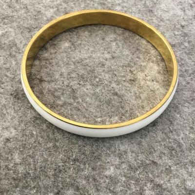 Vintage White enamel gold tone, bangle bracelet