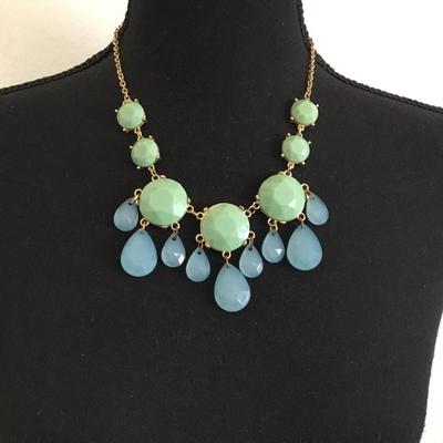 Super cute, gold tone, statement, necklace