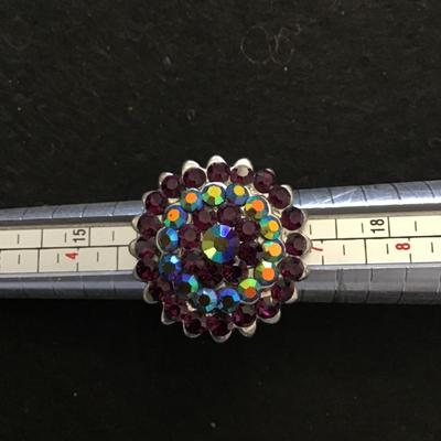 Costume rhinestone ring