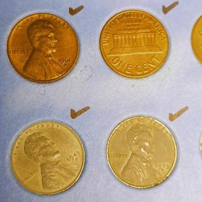 OLD US AND CANADIAN PENNIES