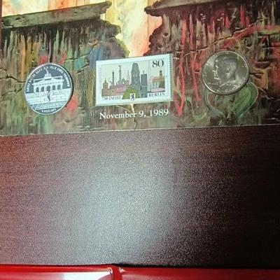"THE OPENING OF THE BERLIN WALL" .999 SILVER MEDAL AND US HALF DOLLAR AND GERMAN COIN