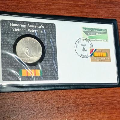 .900 SILVER DOLLAR HONORING VIETNAM VETERANS & BATTLES OF LEXINGTON AND CONCORD