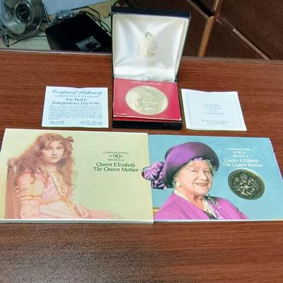 $10 INDEPENDENCE COIN W/750 GRAINS OF .925, QUEEN ELIZABETH THE CROWN MEDAL