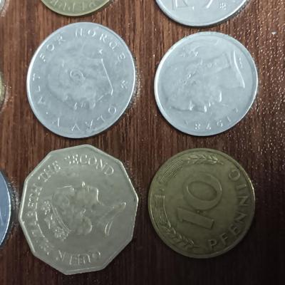 FOREIGN COINS (4)