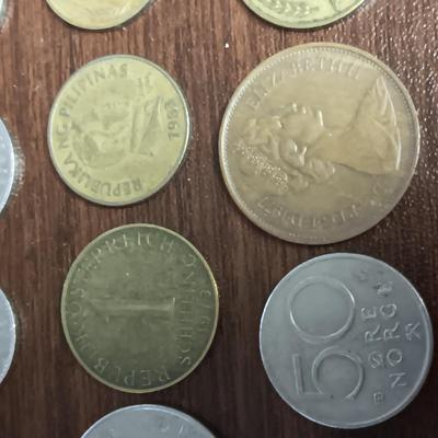 FOREIGN COINS (4)