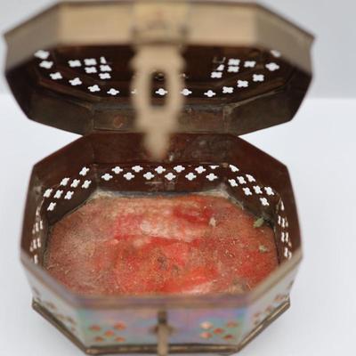 ISCO India Brass Cricket Box