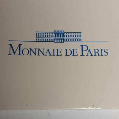 FOREIGN COINS AND MONEY CLIP