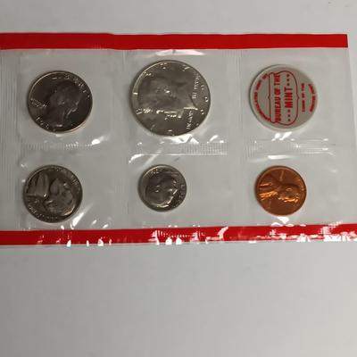 1969 PA AND DENVER MINT UNC PROOF SETS, SUSAN B ANTHONY AND AN INDIAN HEAD PENNY