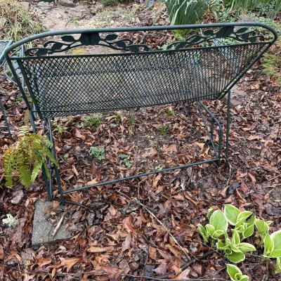Metal Swinging Yard Bench and Table (BY-BM)