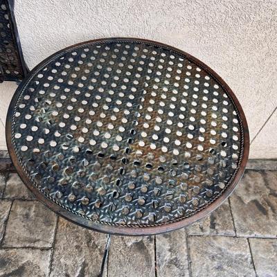 Wrought Iron Bistro Table W/Matching Folding Chairs (FY-RG)