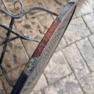 Wrought Iron Bistro Table W/Matching Folding Chairs (FY-RG)
