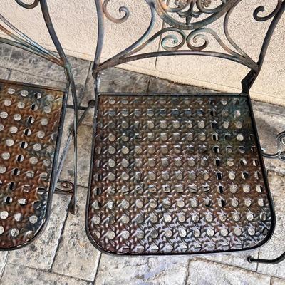 Wrought Iron Bistro Table W/Matching Folding Chairs (FY-RG)