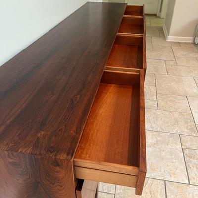 Large Rosewood MCM Sideboard (K-MG)