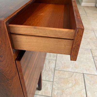 Large Rosewood MCM Sideboard (K-MG)