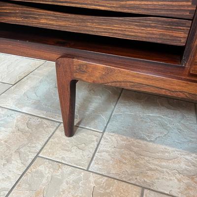 Large Rosewood MCM Sideboard (K-MG)