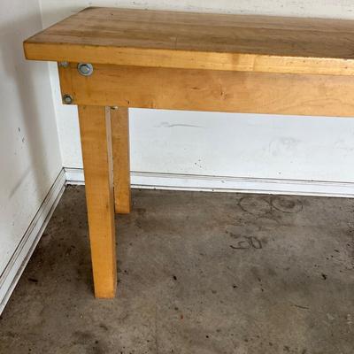 Work Bench With Light & Vise (G-MG)