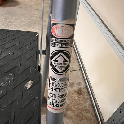 Cosco Step Ladder (G-RG)