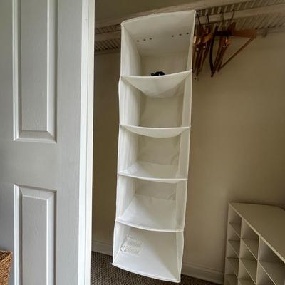 Closet & Laundry Organizers (GB-MG)
