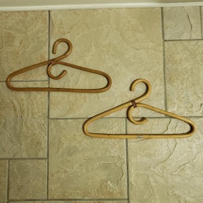 Bamboo Rack, Hangers and Sticks (L-KD)