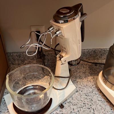 Sunbeam Retro Food Processor & Mixmaster Mixer (K-RG)