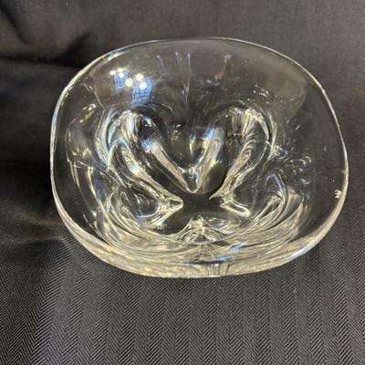 Vennes Le Chatel Crystal Art Vases (SR-BM)