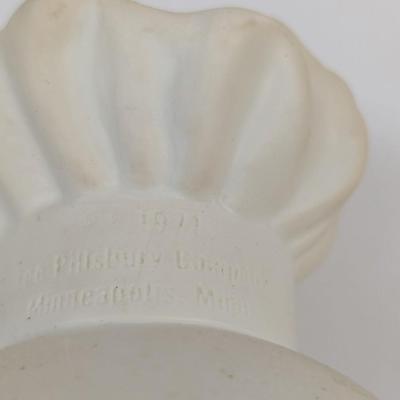 1971/1972 Vintage Pillsbury Dough Boy & Dough Girl Poppin' Fresh Vinyl Figure Swivel Head
