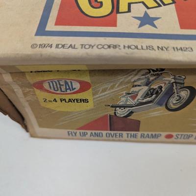 Ideal Evel Knievel Stunt Board Game
