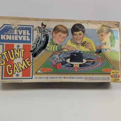 Ideal Evel Knievel Stunt Board Game