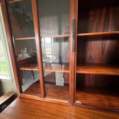 Three Piece MCM Rosewood Display Cabinet (LR-RG)