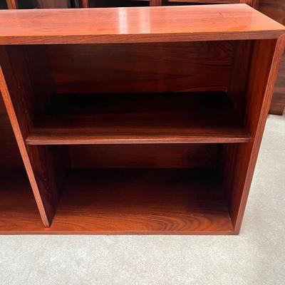 Three Piece MCM Rosewood Display Cabinet (LR-RG)