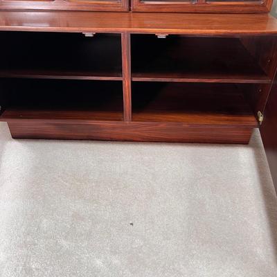 Three Piece MCM Rosewood Display Cabinet (LR-RG)
