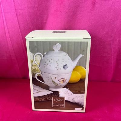 Lot B 550 Lenox Butterfly Meadow Stackable Tea Set NEW