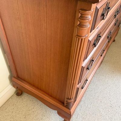 Beautiful FIVE PIECE Bedroom Set