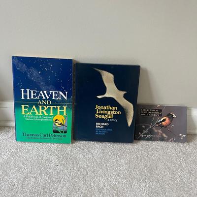La Crosse Weather Station, Binoculars & Bird Books (LR-MG)