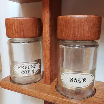 Vintage Wooden Spice Rack (K-KD)