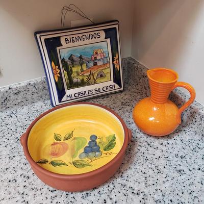 Painted Pottery Dish and Art (K-KD)