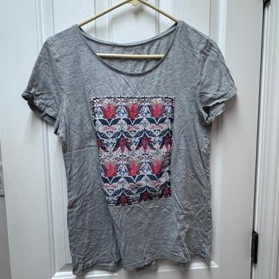 Beautiful Caftan and Other Warm Weather Clothing - Women’s Sizes S-L (PC-DZ)