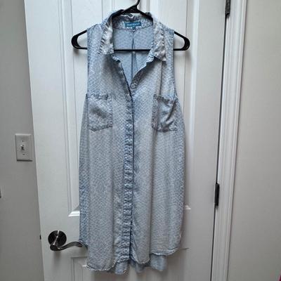 Beautiful Caftan and Other Warm Weather Clothing - Women’s Sizes S-L (PC-DZ)