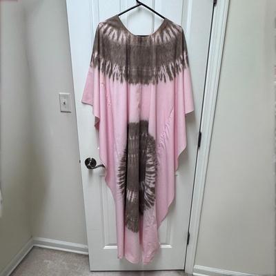 Beautiful Caftan and Other Warm Weather Clothing - Women’s Sizes S-L (PC-DZ)