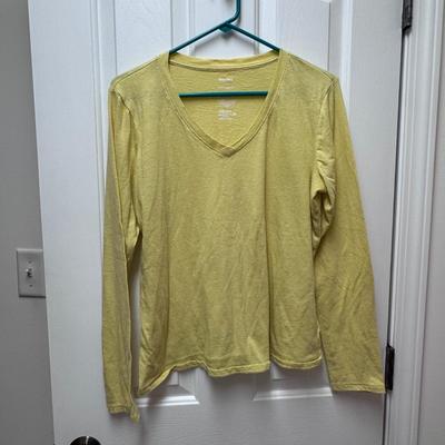 Beautiful Caftan and Other Warm Weather Clothing - Women’s Sizes S-L (PC-DZ)