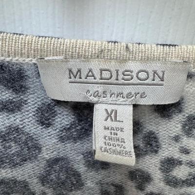 Brooks Brothers, Calvin Klein, Liz Claiborne, and Other Women’s Sweaters - Sizes M-XL (PC-DZ)