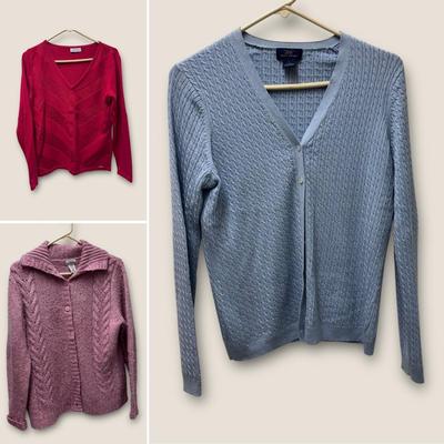 Brooks Brothers, Calvin Klein, Liz Claiborne, and Other Women’s Sweaters - Sizes M-XL (PC-DZ)